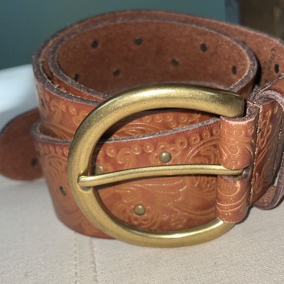 Lucky BrandđWomenâs Leather Belt, Size M - Picture 2 of 9